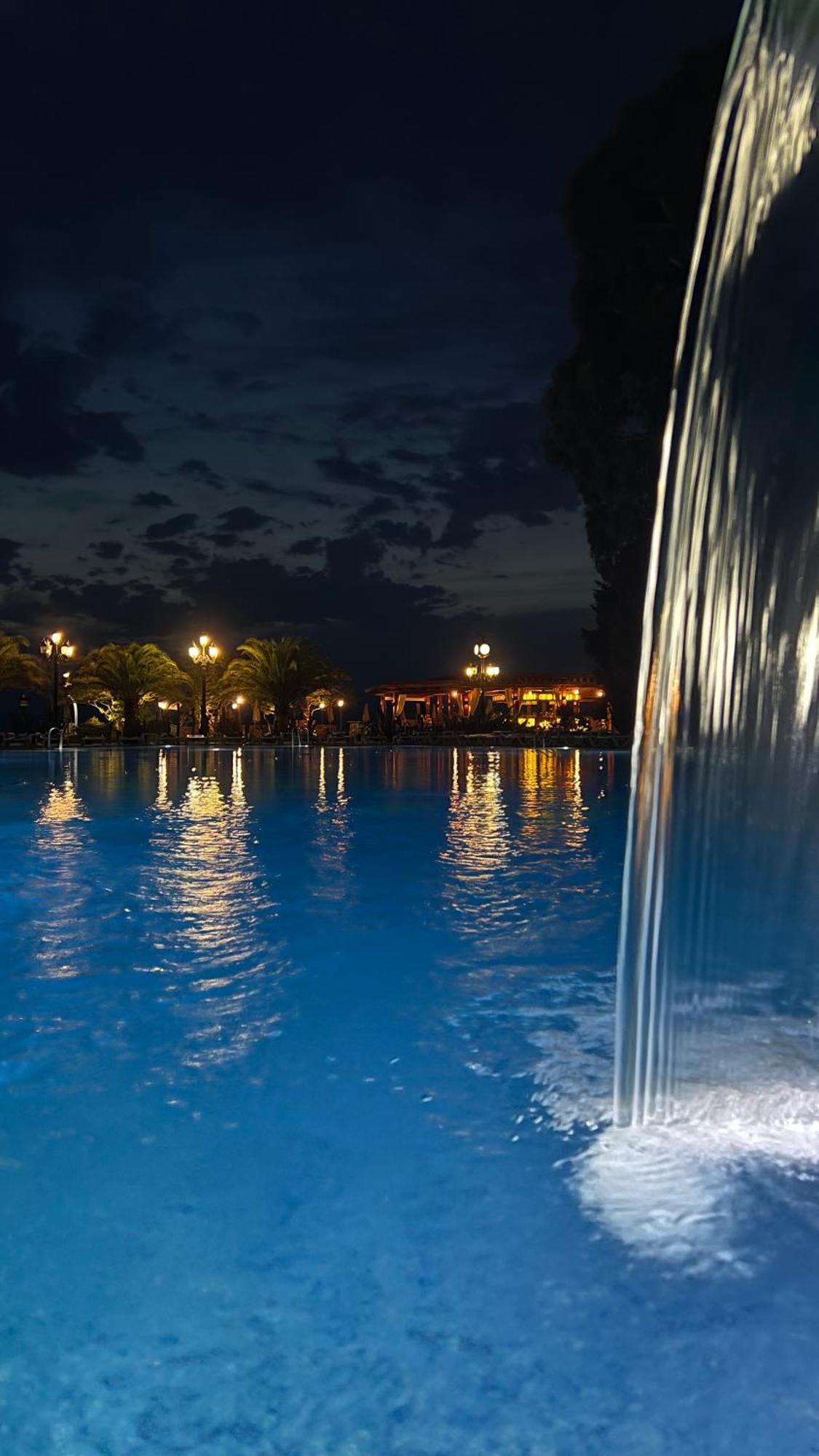 Luxury Oasis Apartment Chakvi Εξωτερικό φωτογραφία